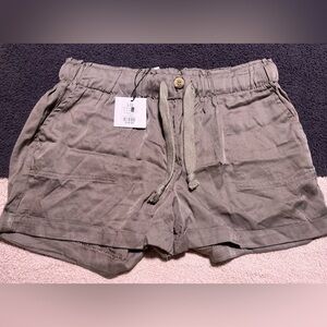Charlotte Russe Olive Green Cargo Shorts